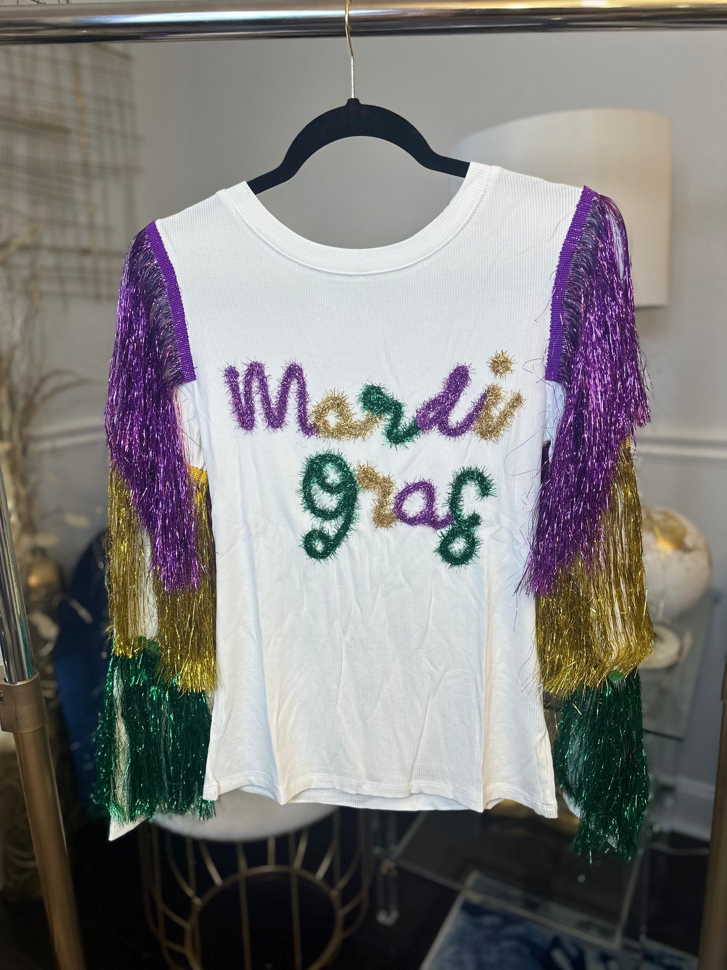 MARDI GRAS TIERED TINSEL FRINGE LETTERING KNIT TOP WHITE