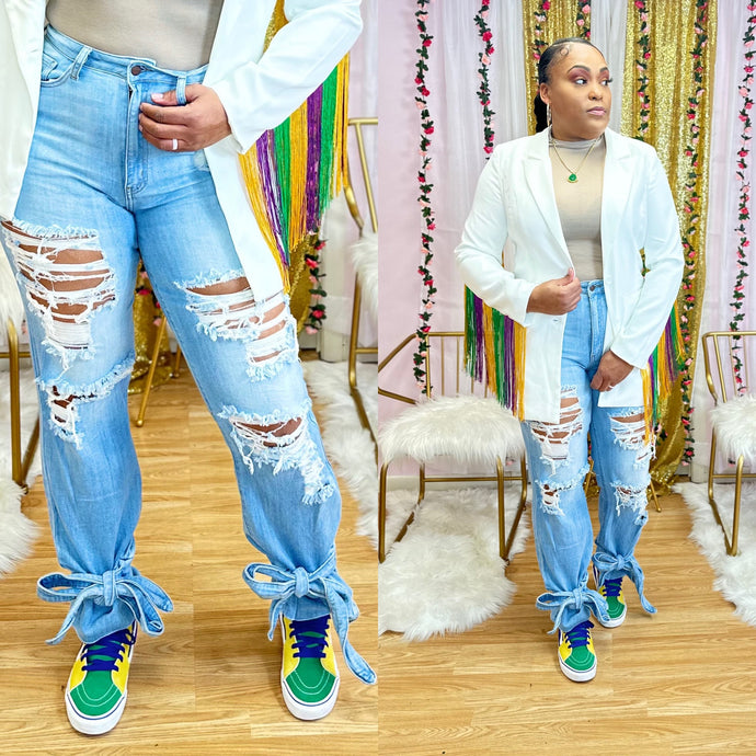 High Rise Ankle Tied Jeans w/Destruction